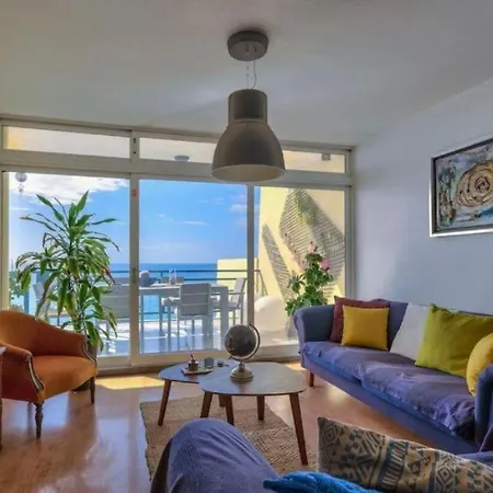 شقة Sea Breeze Penthouse By Relax *