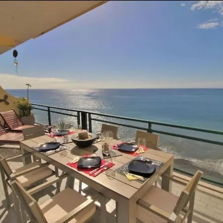 Sea Breeze Penthouse By Relax *